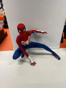 Spider man Cosplay chez seven squares Paris et l'île de tortuga Paris kids park